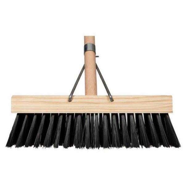 PLATFORM BROOM